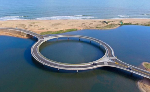 Circular Bridge